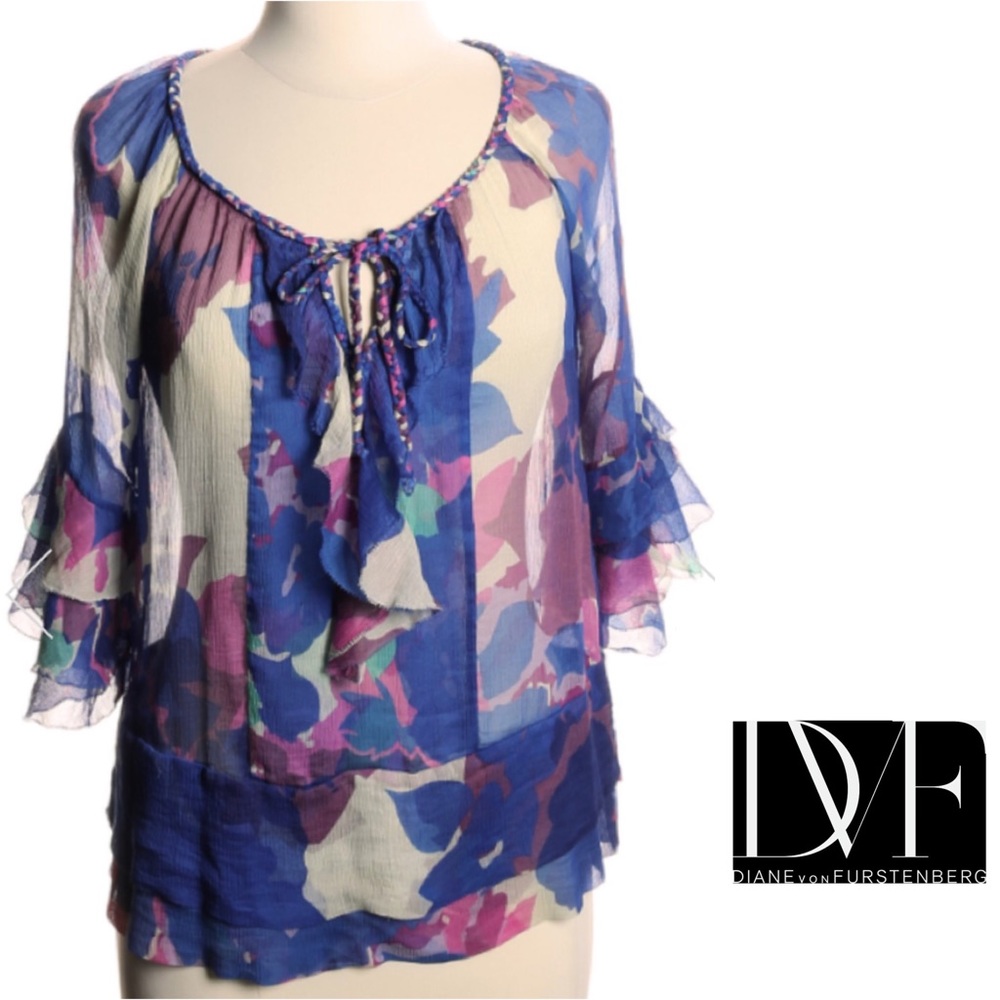 Diane von Furstenberg blouse 🌺